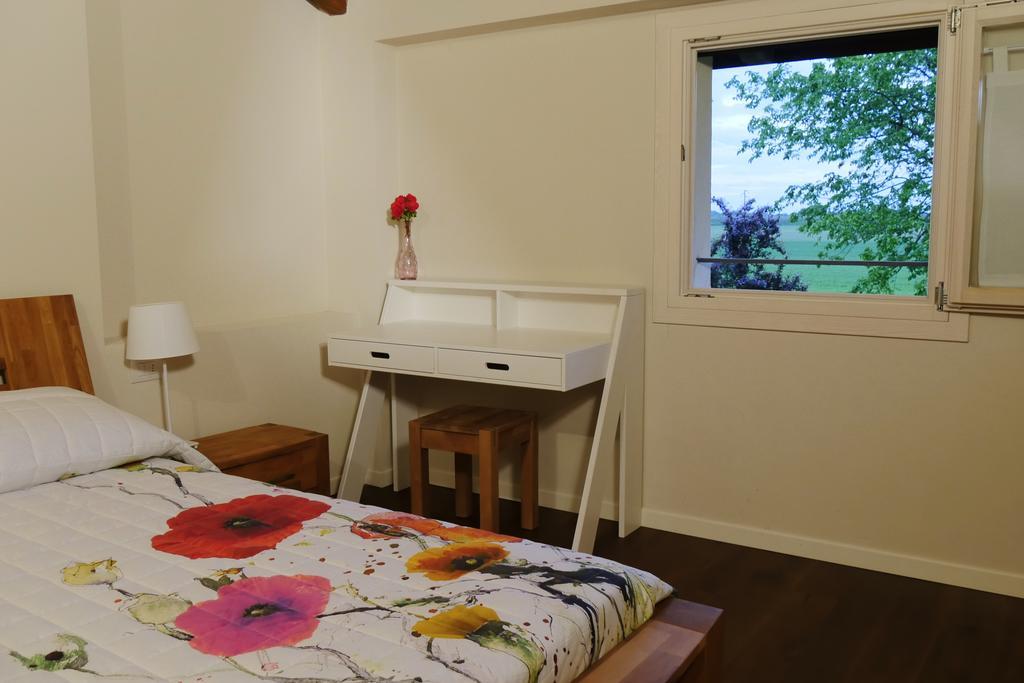 Locanda del Toro Calderara di Reno Habitación foto